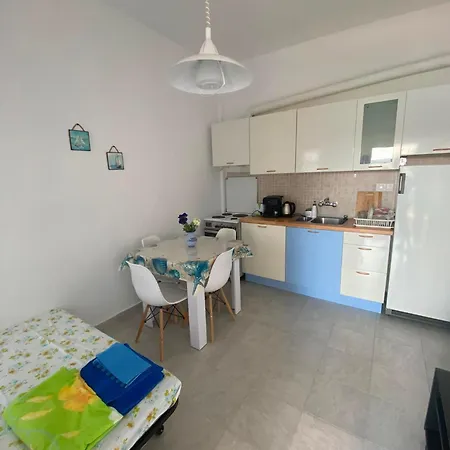 Sunny House Daire Pyrgadikia