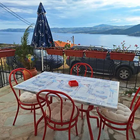 Sunny House Апартаменты *